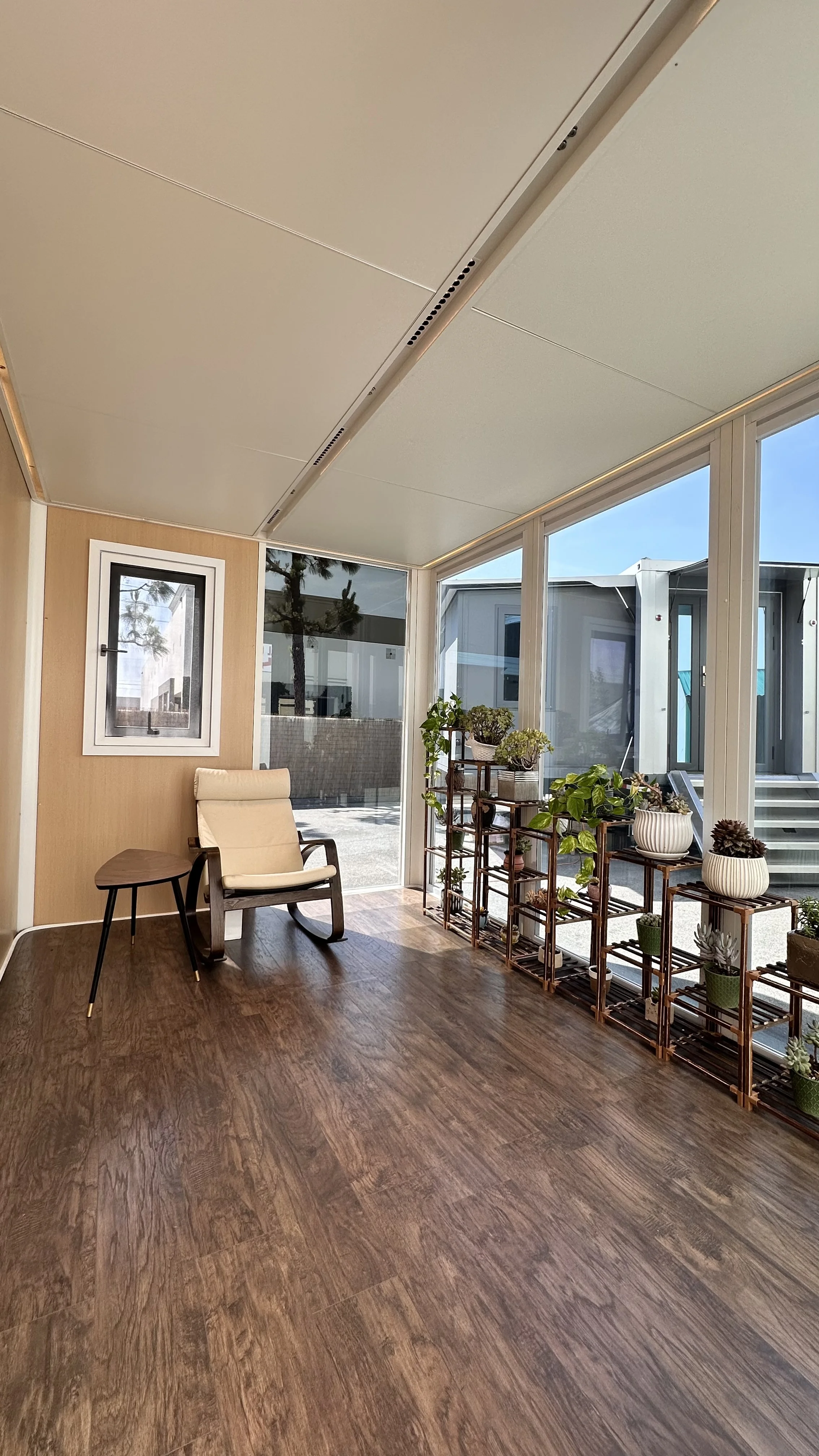 20250422 220558179 IOS