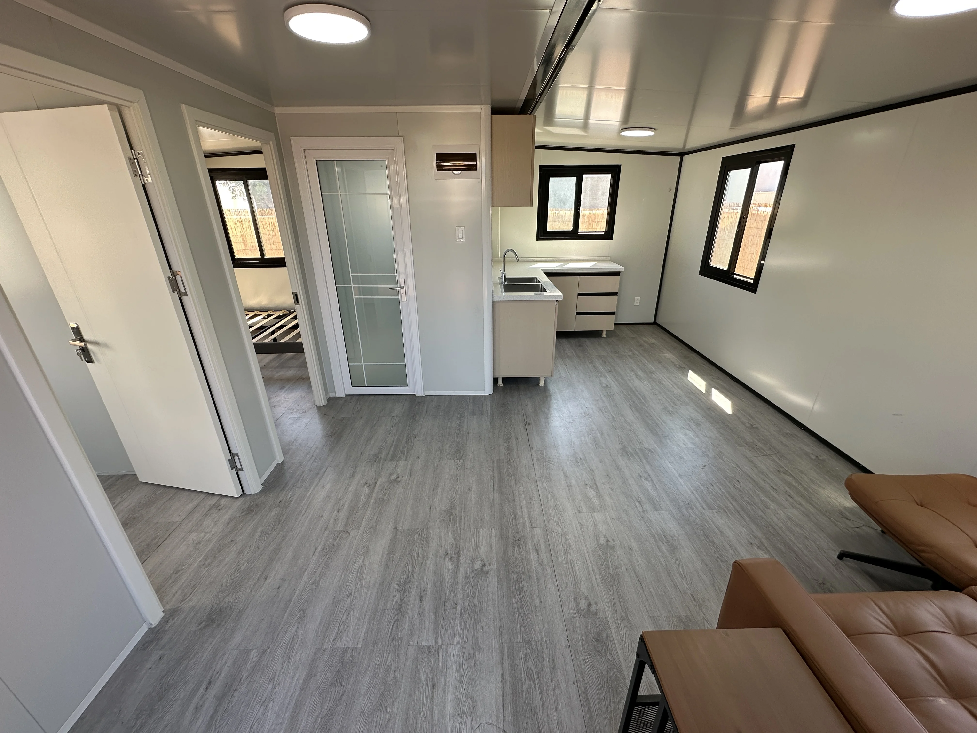 20250909 204927961 IOS